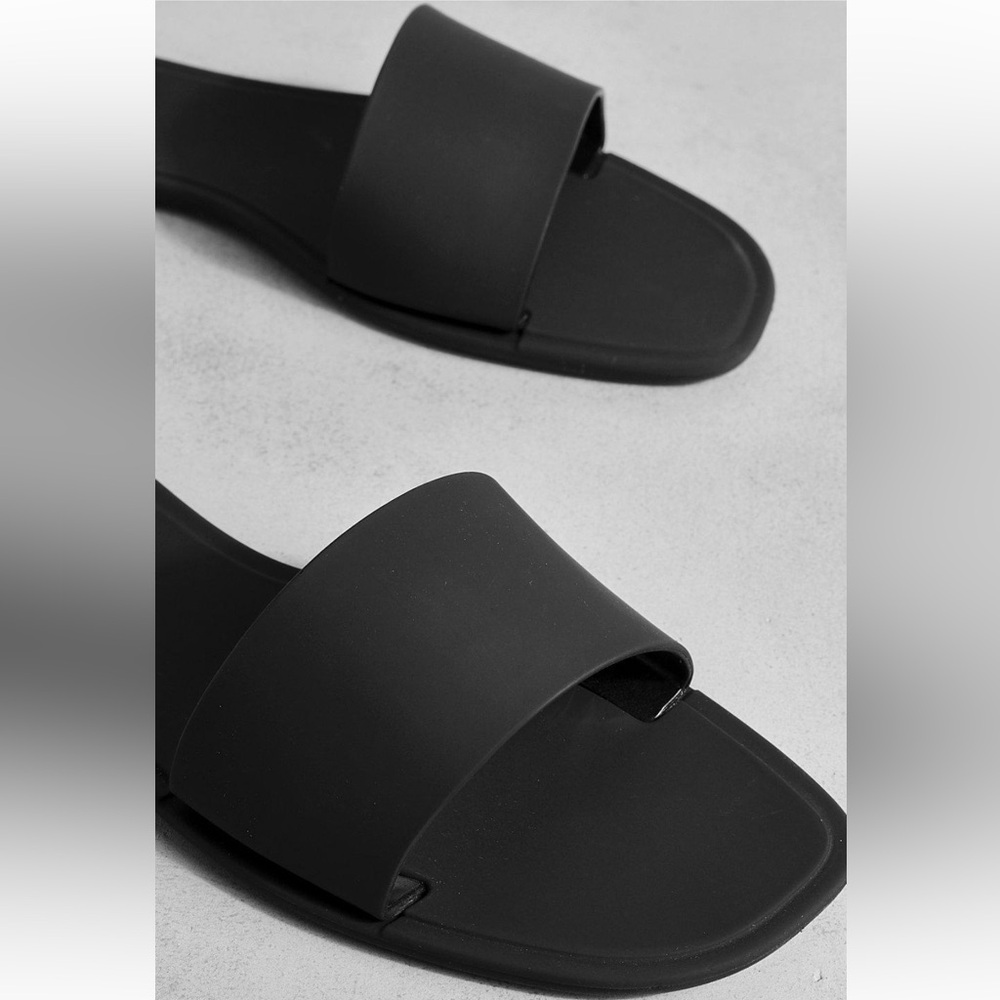 #65 - Classic Black Slide Sandals - Women's Minimal Slip-On, Size 7 USA - Picture 2 of 9